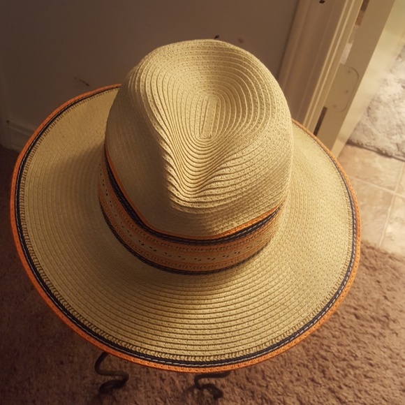 Lane Bryant Accessories - Lane Bryant hat